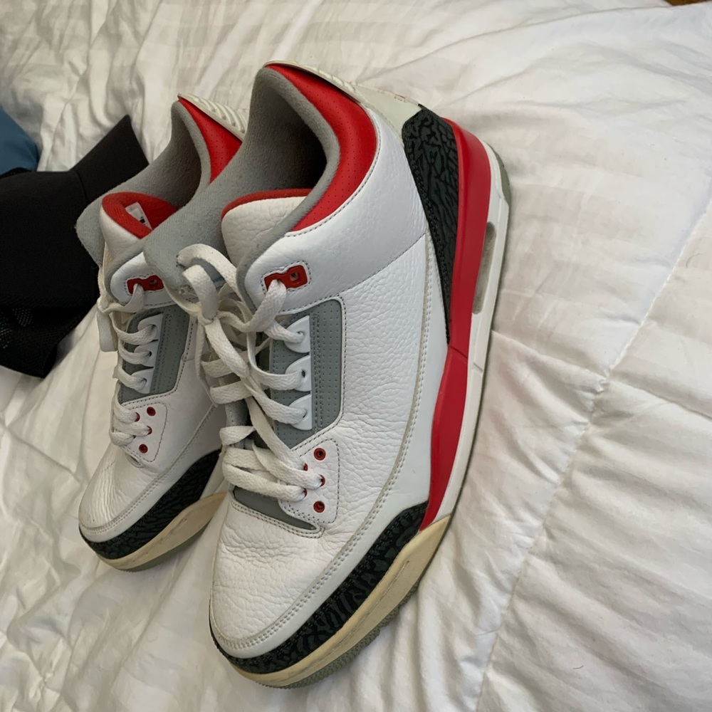 Jordan 3 size 13. Decent used condition.